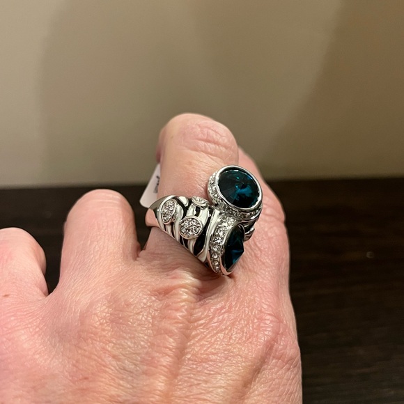 New JTV Ring Silver Tone Crystals Enamel Zebra Bypass - Picture 9 of 9